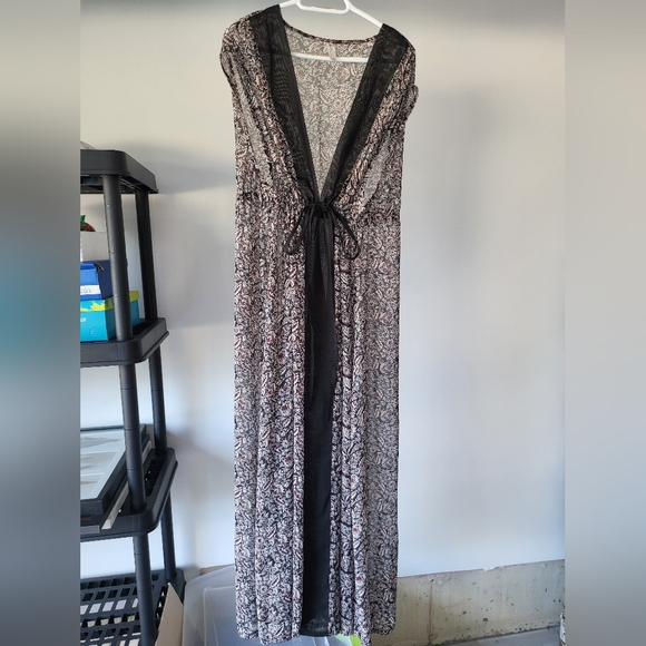 Swin cover up - Picture 4 of 4